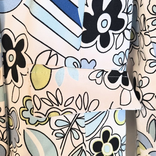 Cropped floral jacket like new, cotton elastic fabric, size S