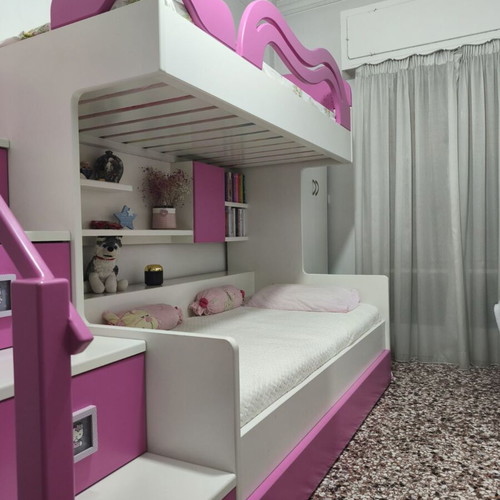Bunk bed like new with storage and third mattress mechanism