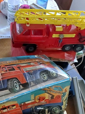 Лира пожарна играчка като нова с износване на кутията