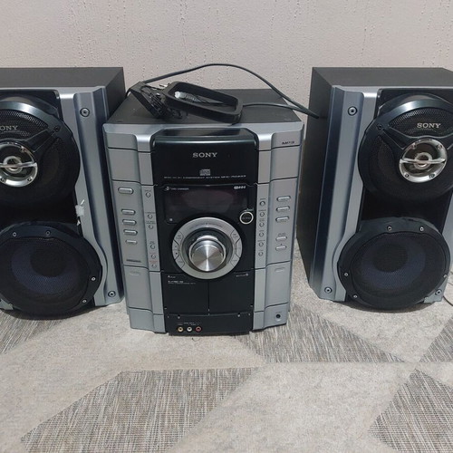 Sony HCD-RG333 radio CD player used, for parts or repair