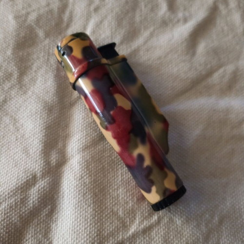 Metal windproof lighter like new