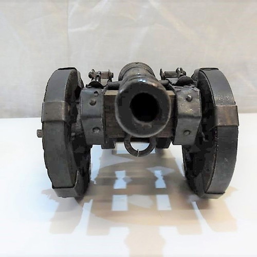 Decorative cannon made of wood and metal like new