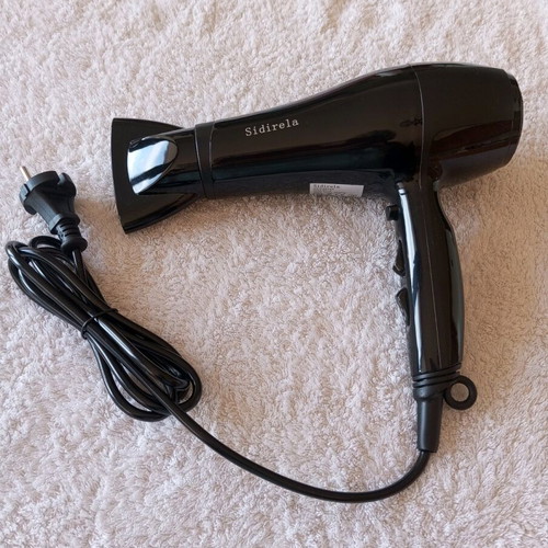 Hair dryer 2000W and accessories new, used hair straightener included