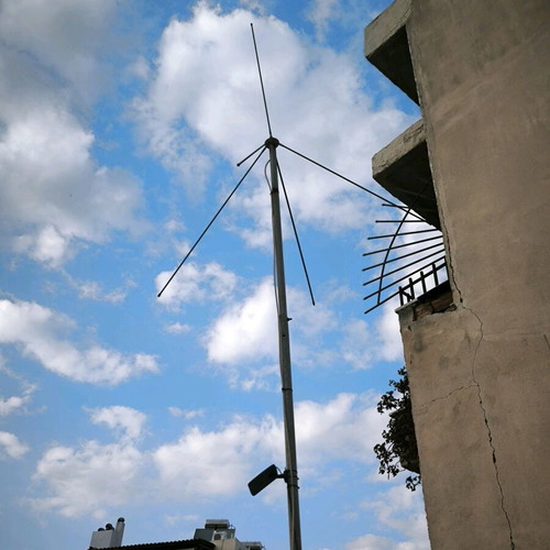 Antenna for CB or VHF base used, in very good condition