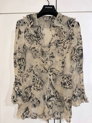Μπλούζα organza beige/μαύρη medium σαν καινούργια