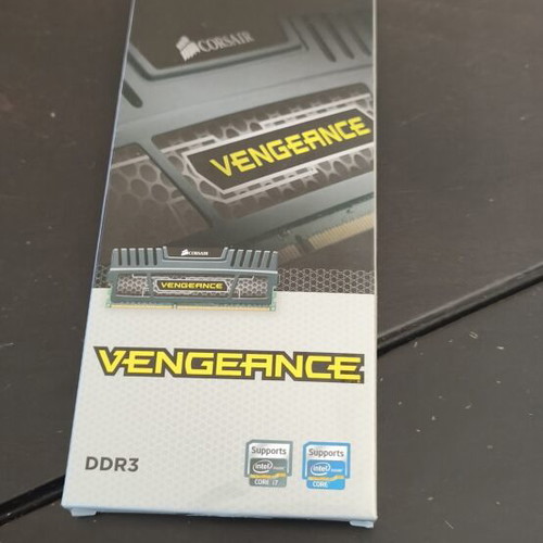Corsair Vengeance DDR3 4GB RAM new, sealed