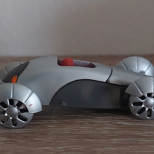 Kinder Surprise Samson OX 2004 toy car used