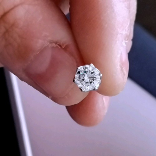 Moissanite silver earrings 0.5 carats new
