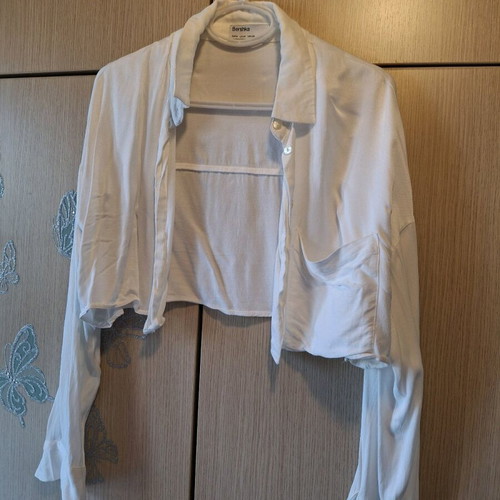 Bershka shirt white size M like new