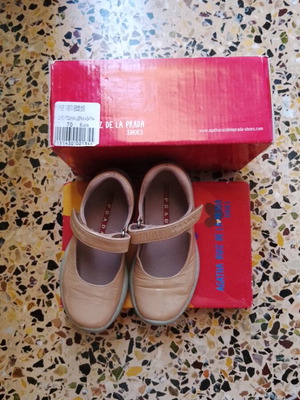 Children's shoes