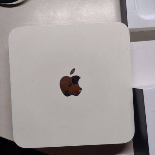 Apple Time Capsule 512GB WiFi hard drive