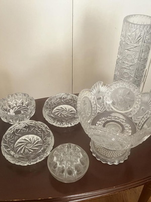 Glassware used, 2 Bohemian crystal vases, 4 ashtrays, fruit bowl and flower stand