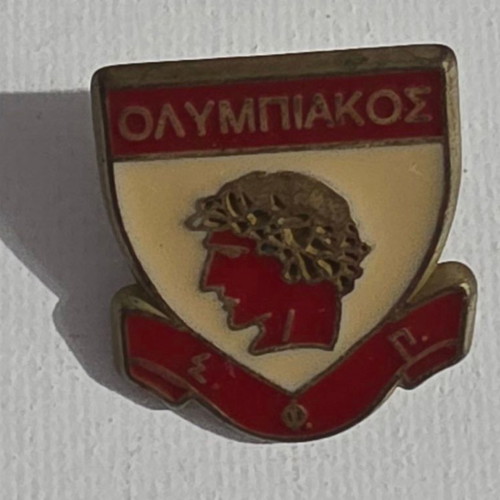 Olympiakos pin