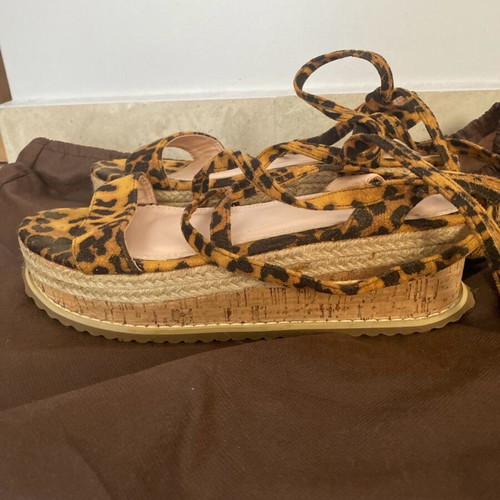 Leopard flatforms Mulanka used with straps, size 40
