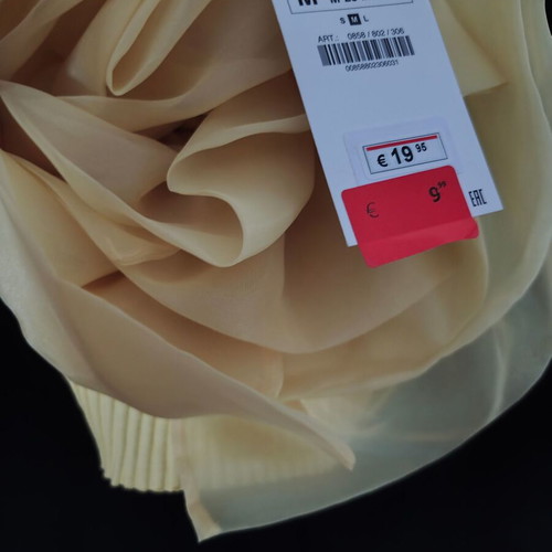 Zara crop top with tulle rose, yellow mustard, size S