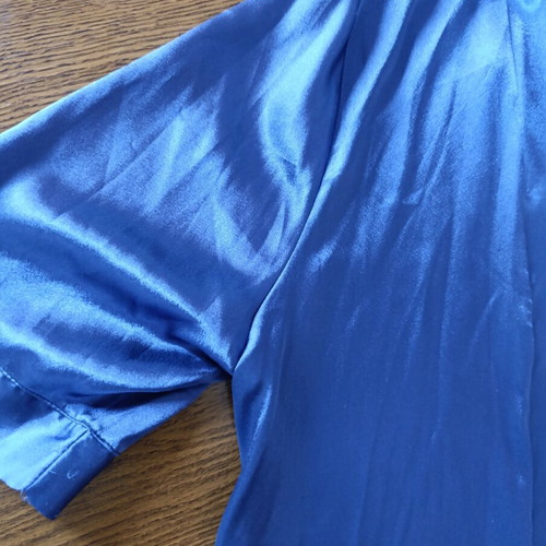 Silk robe M/L used in very good condition