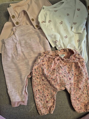 Topomini cotton baby clothing sets like new, pack of 2