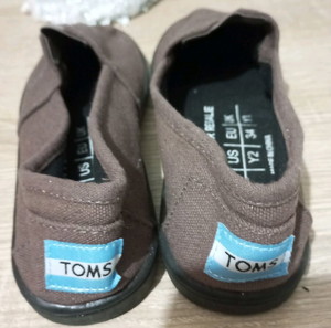Toms παιδικές εσπαντρίγιες Νο34