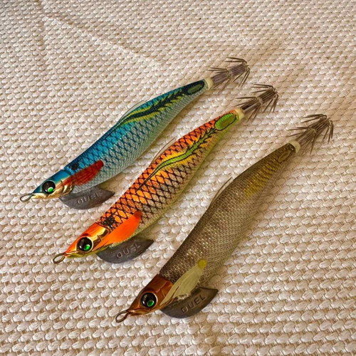 Squid jigs like new, set of 18 branded lures including Yamashita, Yo Zuri