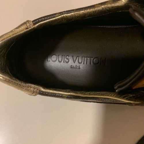 Louis Vuitton sneakers used, Monogram canvas brown, size 38.5