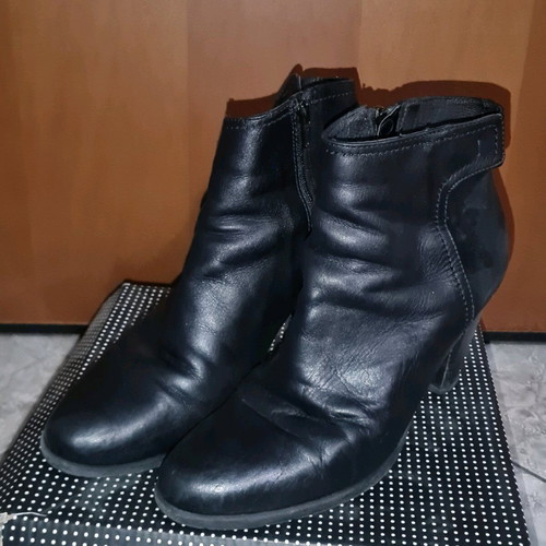 Tamaris ankle boots used, black, size 39