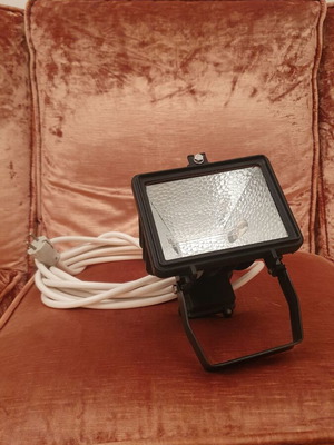 Halogen Floodlight 500W IP54 with Cable and Plug