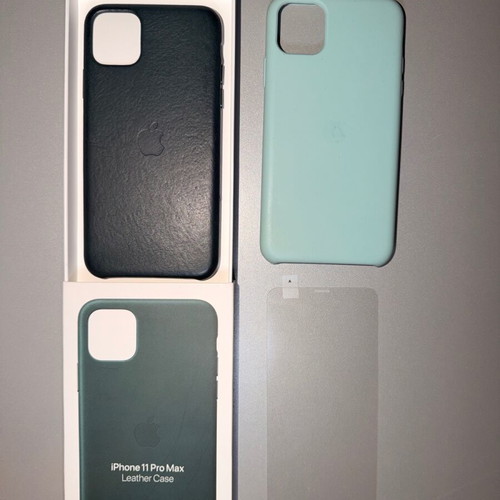 iPhone 11 Pro Max genuine leather case used with screen protector