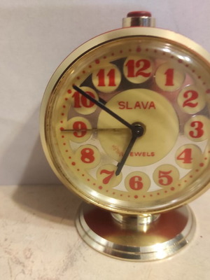 Russian mechanical Slava alarm clock like new, analog, table