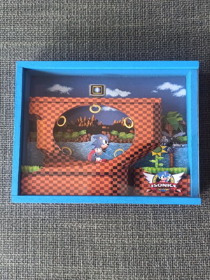 Sonic the Hedgehog 3D wooden frame new with plexiglass 17x13x3