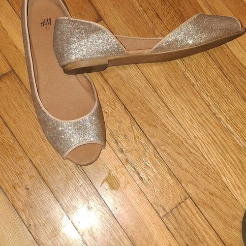 H&M gold peep toe ballerinas like new, size 37