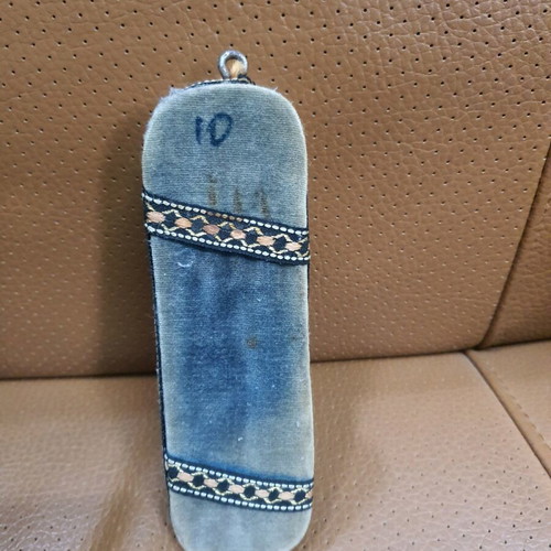 Old clothes brush used with fabric 16cm
