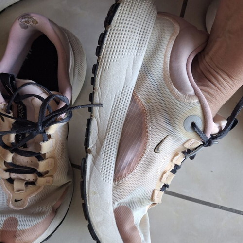 Nike Running Excape shoes used with minor wear, very comfortable