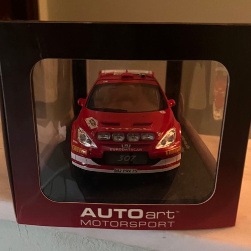 Peugeot 307 WCR 2005 Night Race Version 1:18 AUTOart καινούργιο