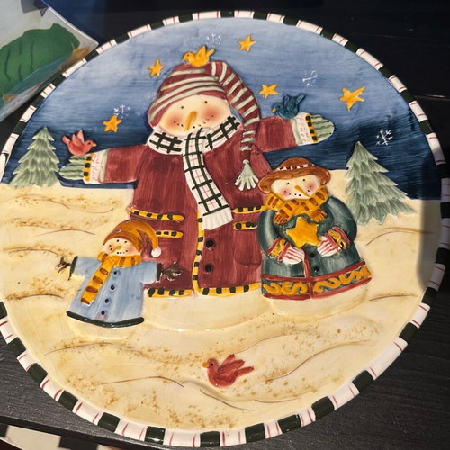 Christmas plates like new, set of 3 pieces