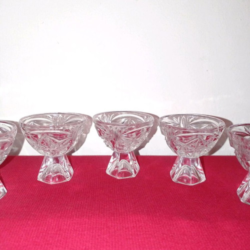 Vintage crystal liqueur glasses shot glasses set of 5 like new