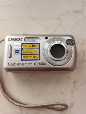 Φωτογραφική μηχανή Sony Cybershot DSC S600 6,0 megapixel μεταχειρισμένη, vintage, πλήρως λειτουργική