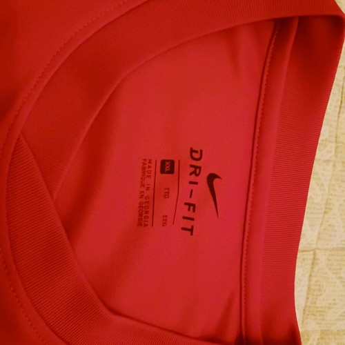 Nike shirt XXL like new