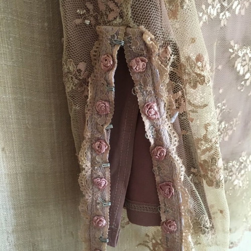 Etincelle Couture Paris vintage skirt, size M, flower embroidery