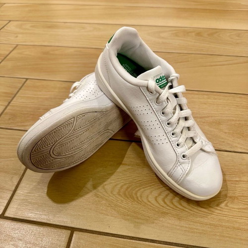 Adidas Advantage athletic shoes used, size 37 white
