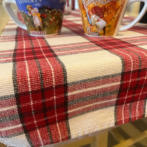 Cadbury’s collectible mugs used, set of 2 pieces