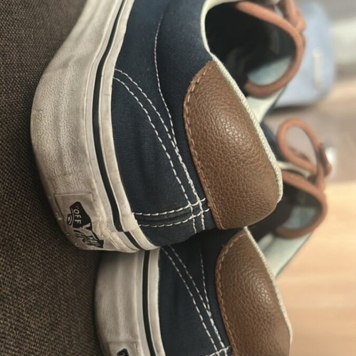 Vans casual shoes size 43, blue and brown