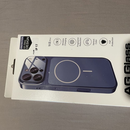 AG Glass MagSafe case for iPhone 17, Titanium Blue