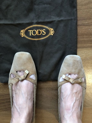 Tod's camel suede ballerina flats size 38.5