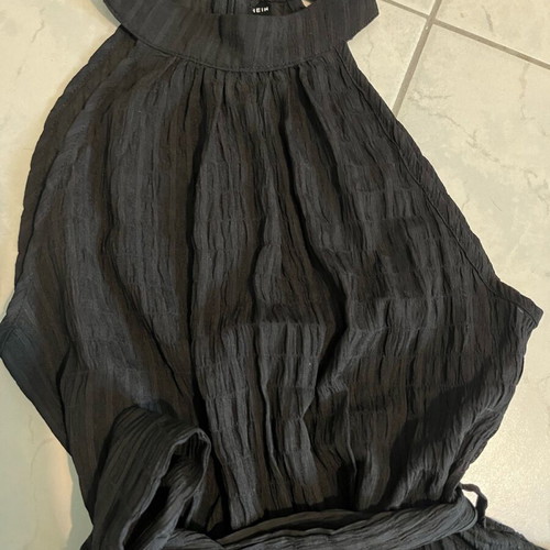 Dress with ruffles like new, black, size XS