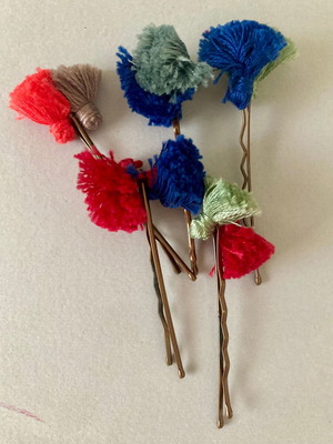 Vintage hairpins set of 5 with handmade colorful tassels new