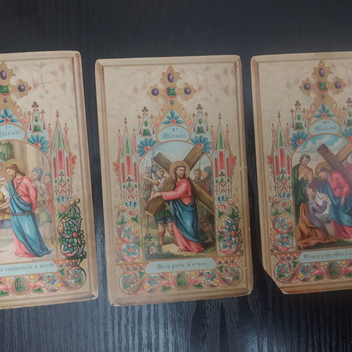 Old lithographs used from 1900 with Christ's stations in a booklet