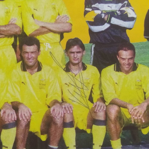 Aris 1999-2000 collectible poster used with player autographs