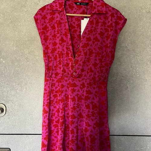 Zara women's short dress new, size S, red and pink