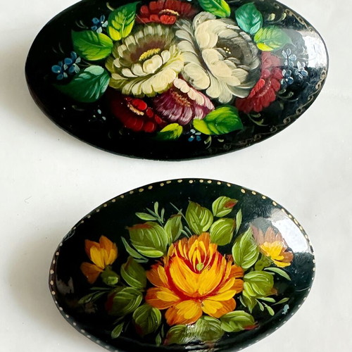 Russian hand-painted pins vintage 1980s used, pack of two