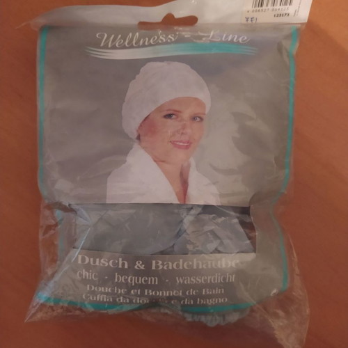 Waterproof hair cap for bath in sky blue